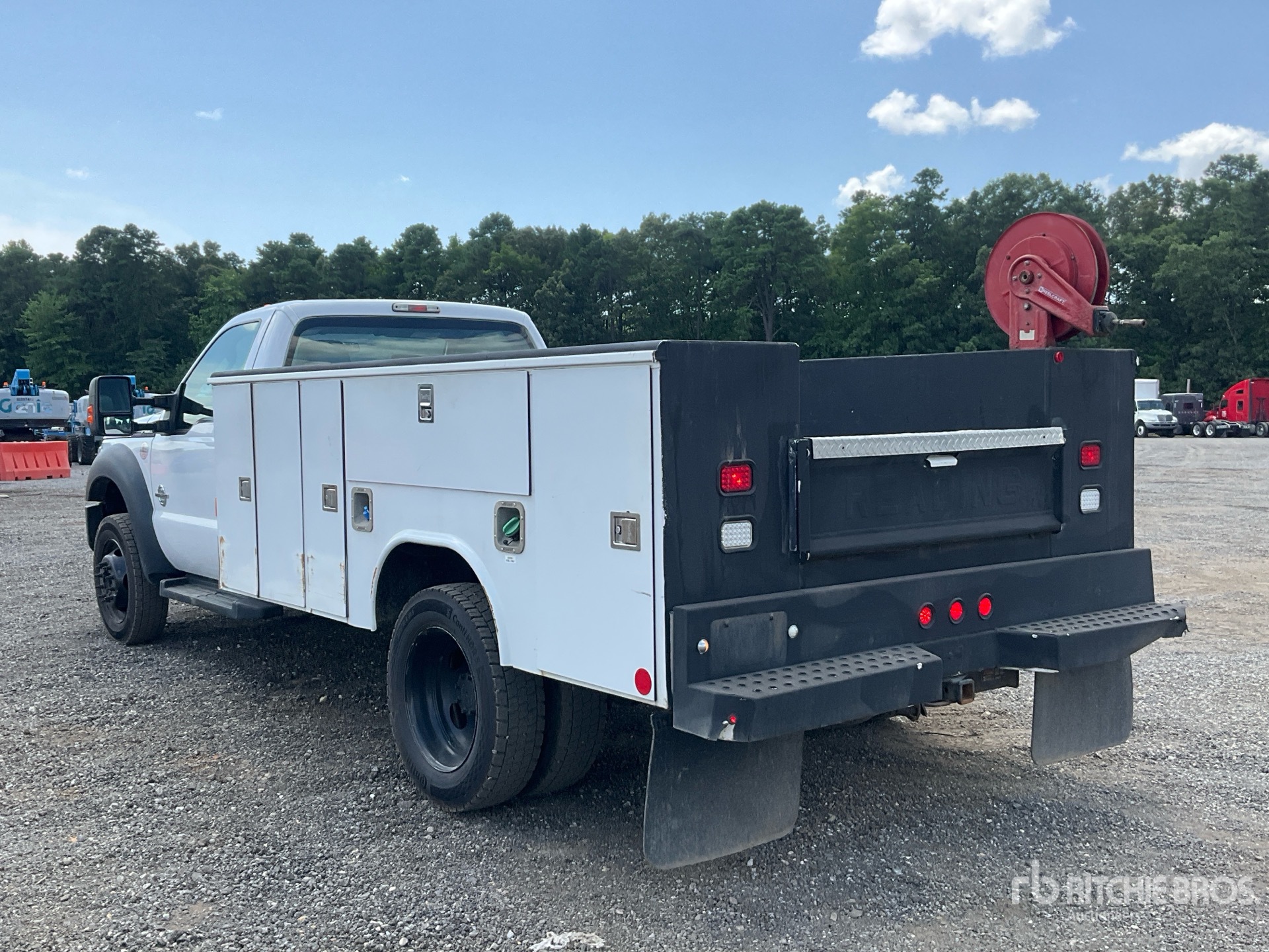 General Appearance with Picture, Left Rear Corner