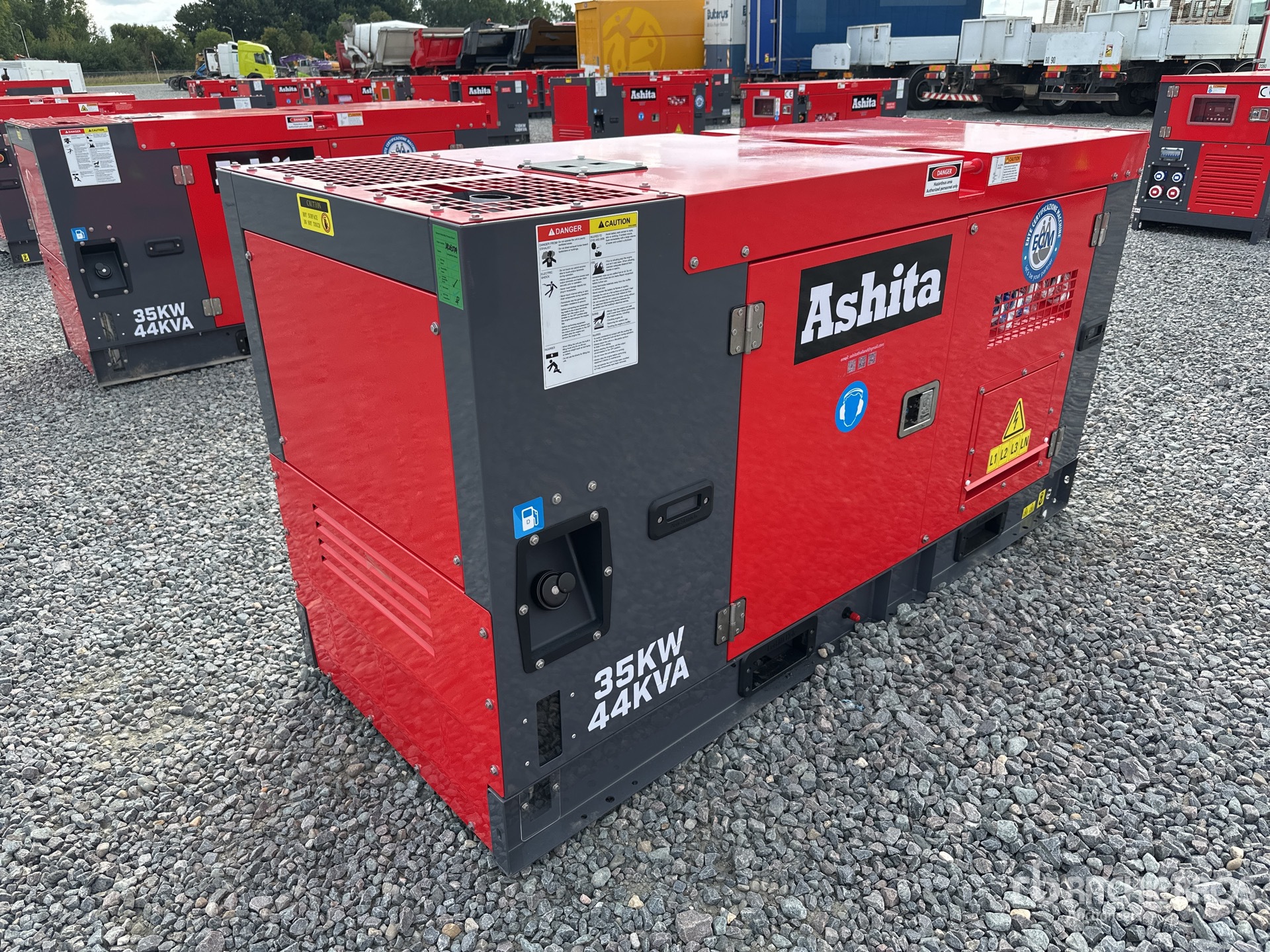 General Appearance with Picture, Right Rear Corner