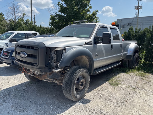 2015 Ford F-350 XL 4x4 Crew Cab Pickup (Inoperable)