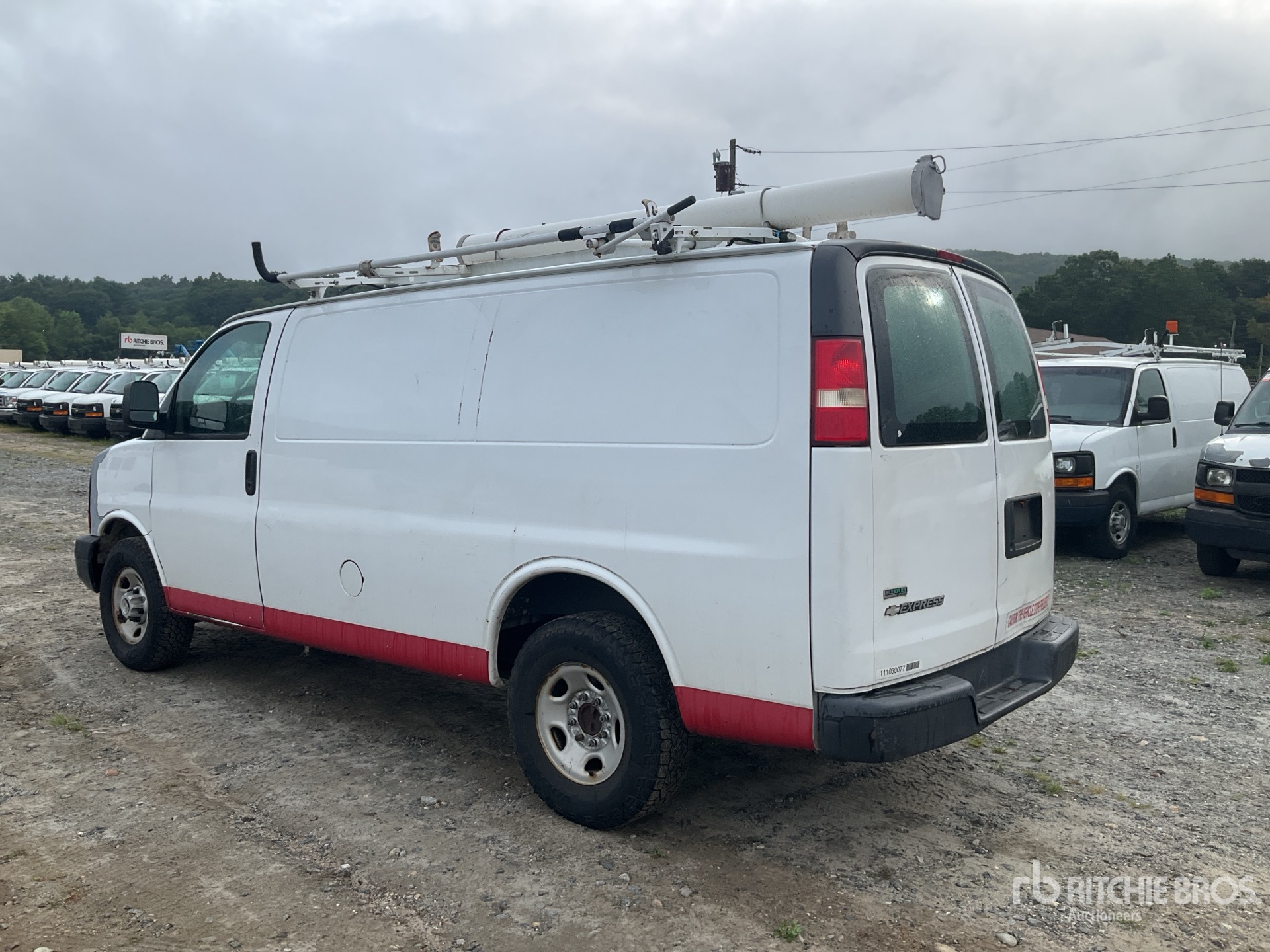 General Appearance with Picture, Left Rear Corner