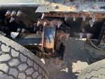4 Underbody - Truck with 