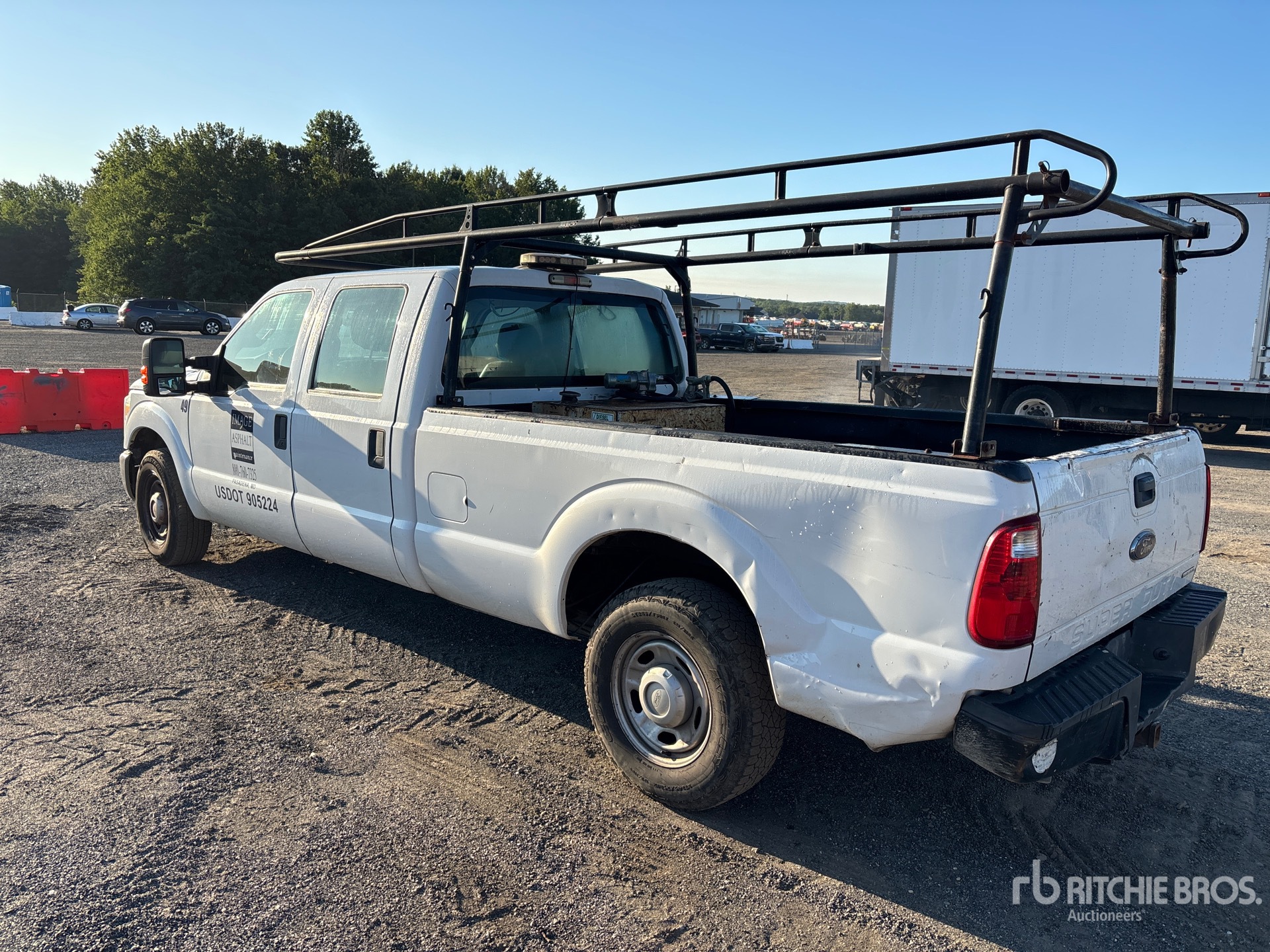 General Appearance with Picture, Left Rear Corner