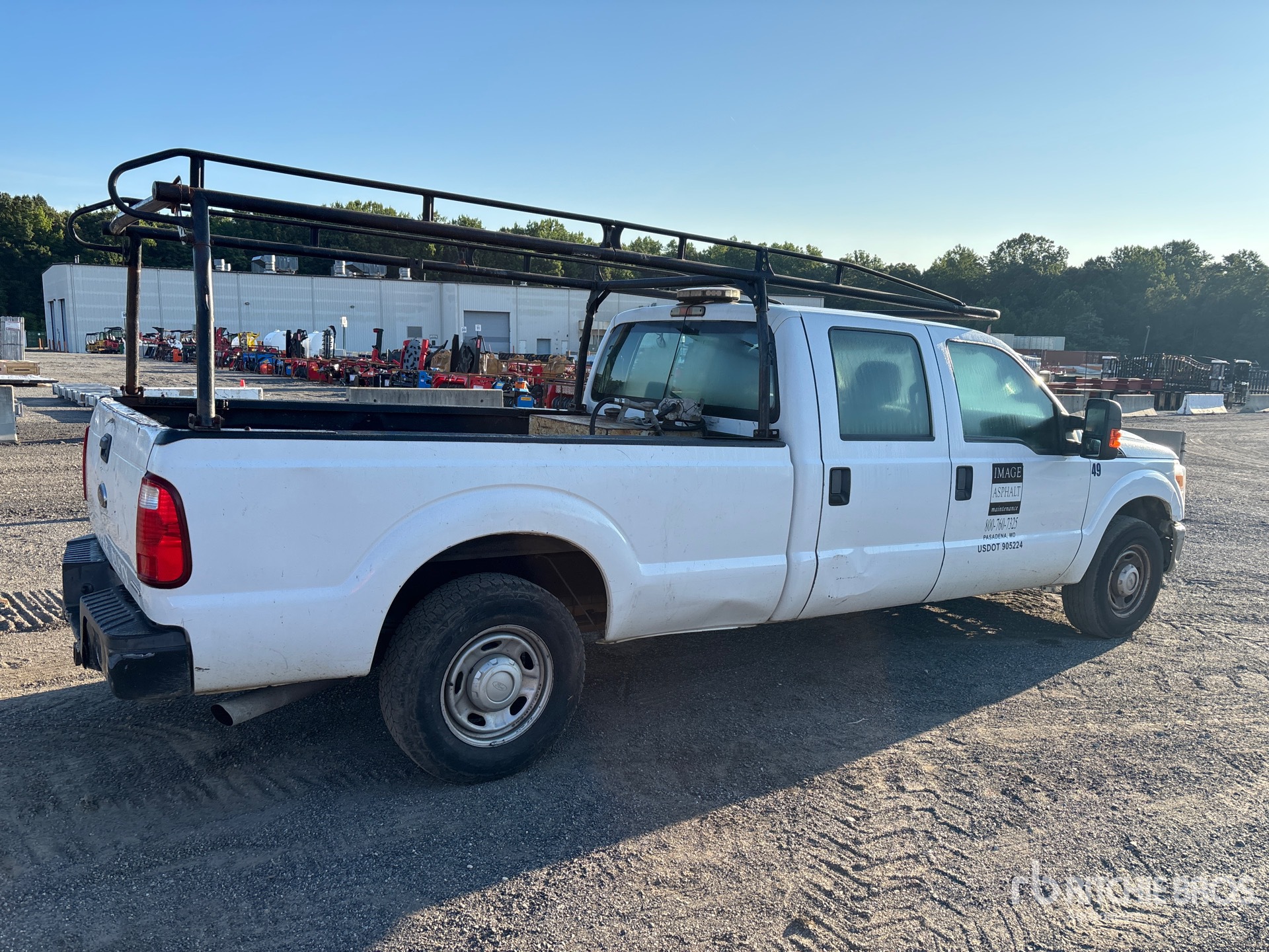 General Appearance with Picture, Right Rear Corner