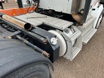 4 Underbody - Truck with 