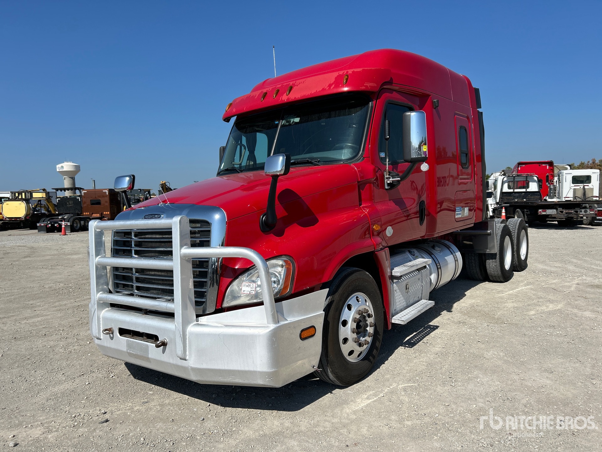 CAMIóN CAMAROTE 2016 FREIGHTLINER