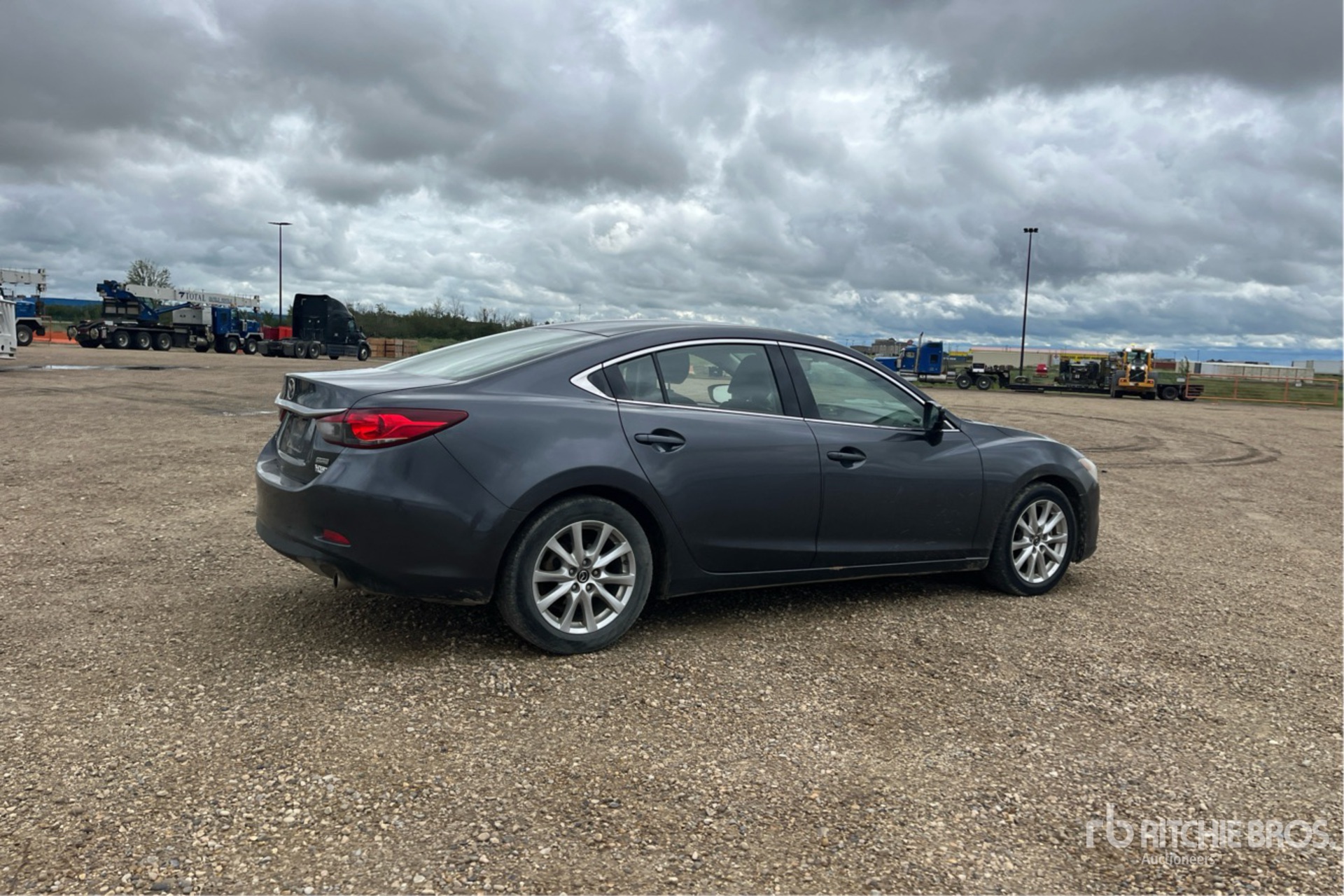 General Appearance with Picture, Right Rear Corner