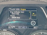 4 Transmision with Engine Hours