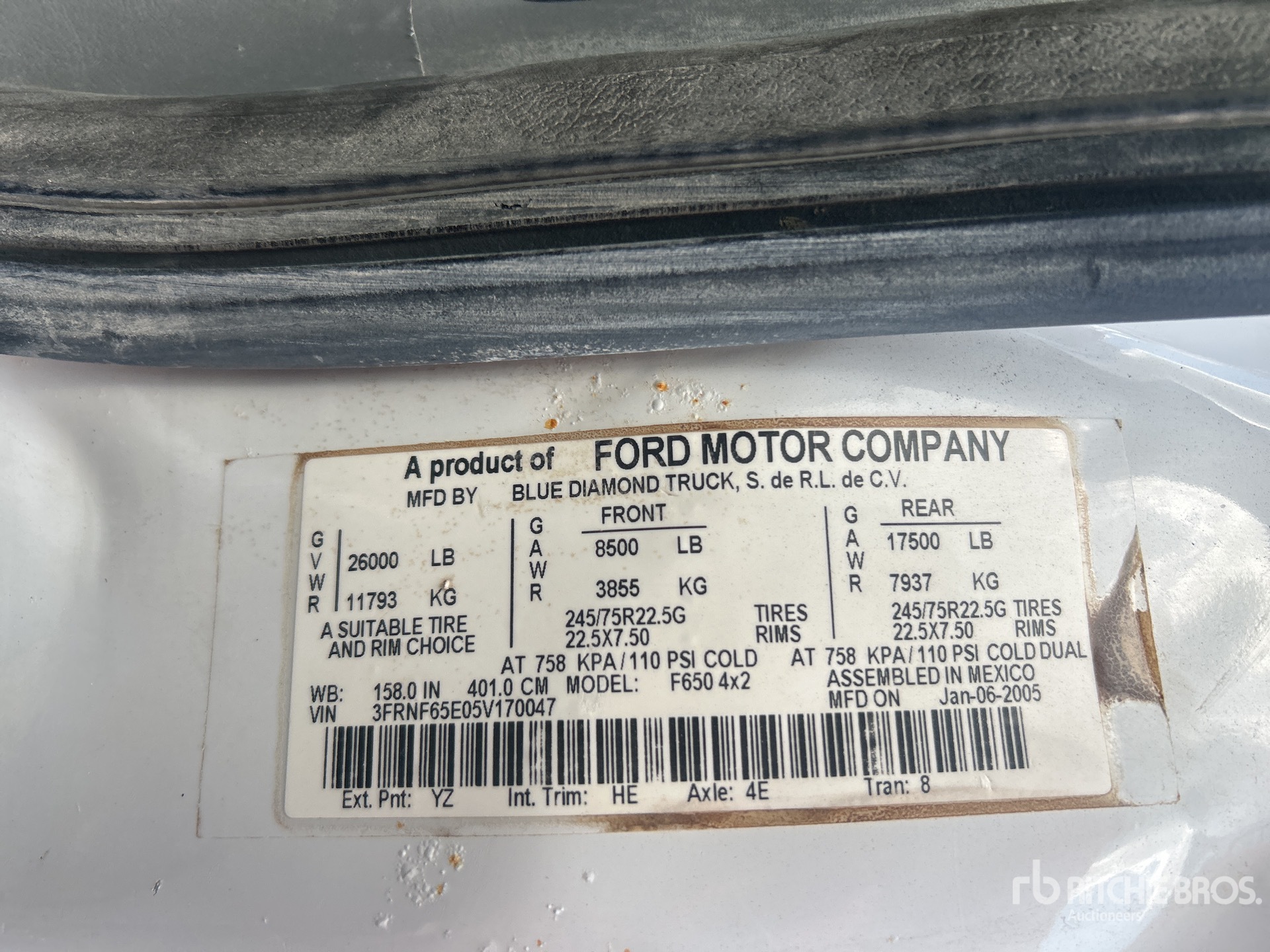 General Appearance with Serial Number / VIN