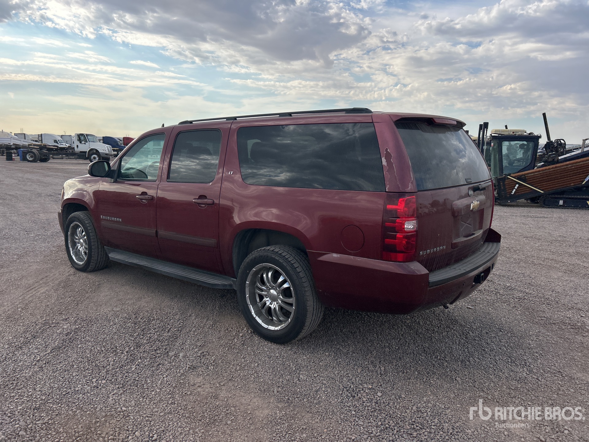 General Appearance with Picture, Left Rear Corner