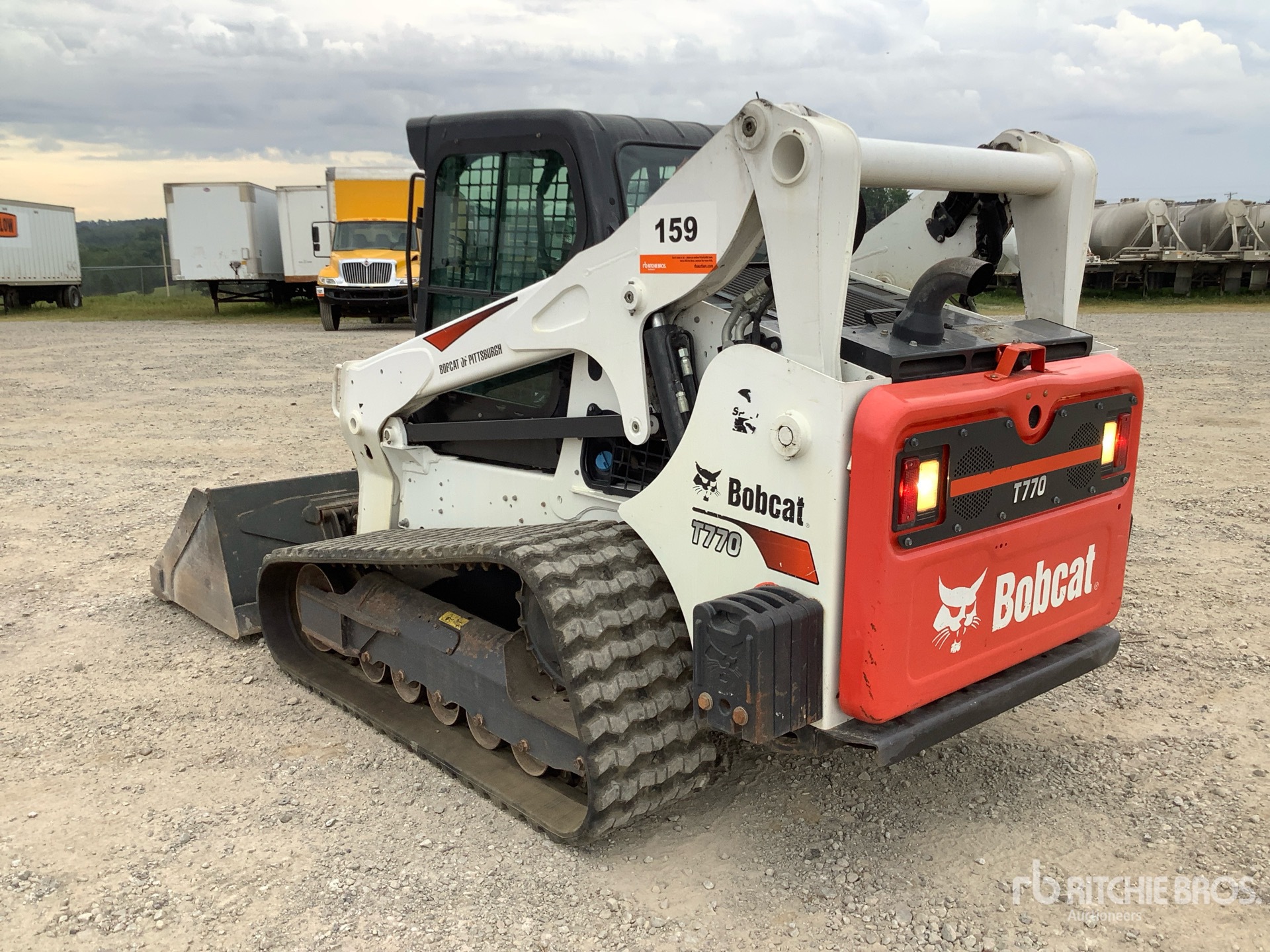 General Appearance with Picture, Left Rear Corner