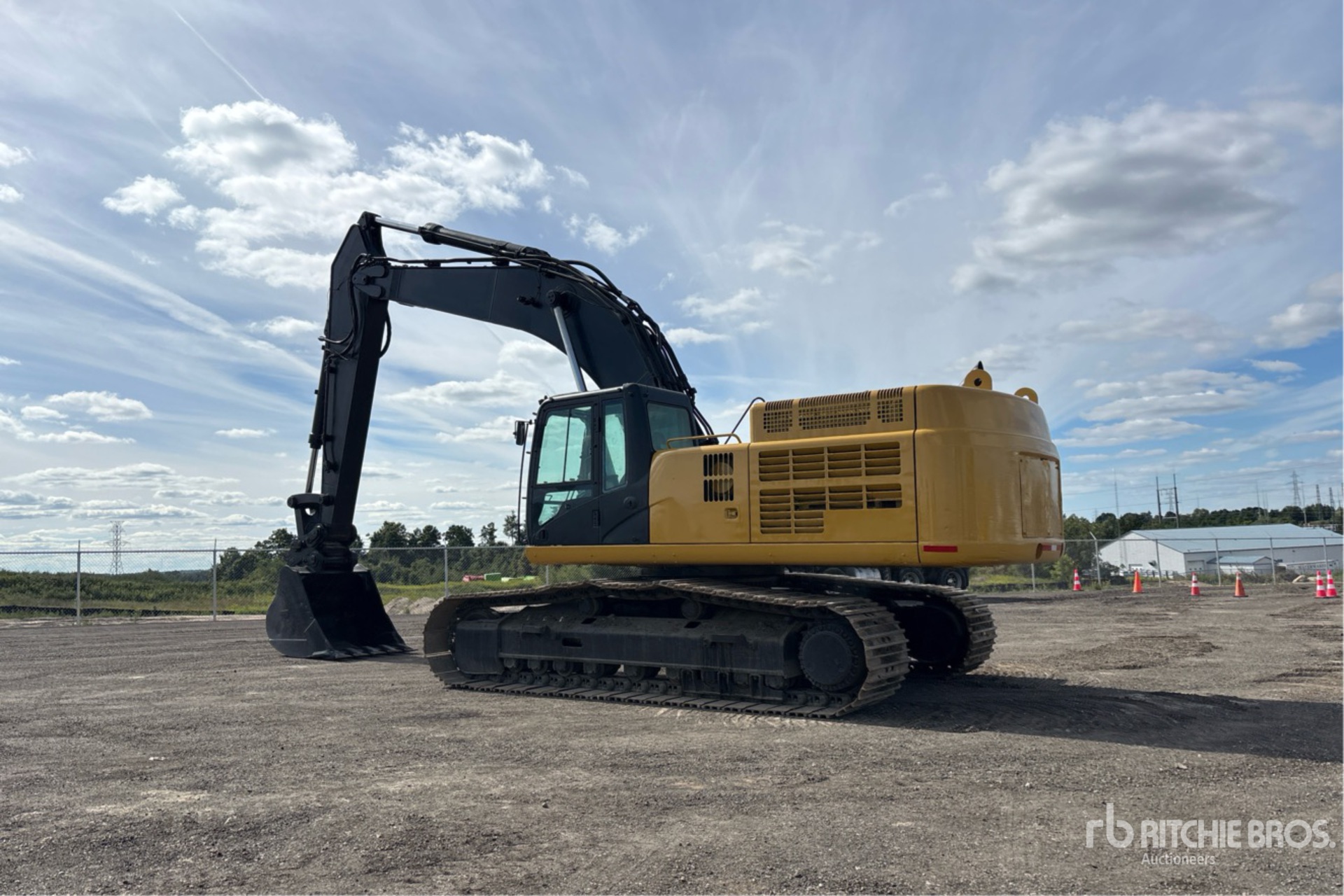 EXCAVADORA 2007 CATERPILLAR 345CL
