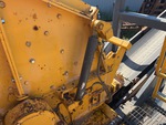 Hydraulics with Crusher Door Cylinders