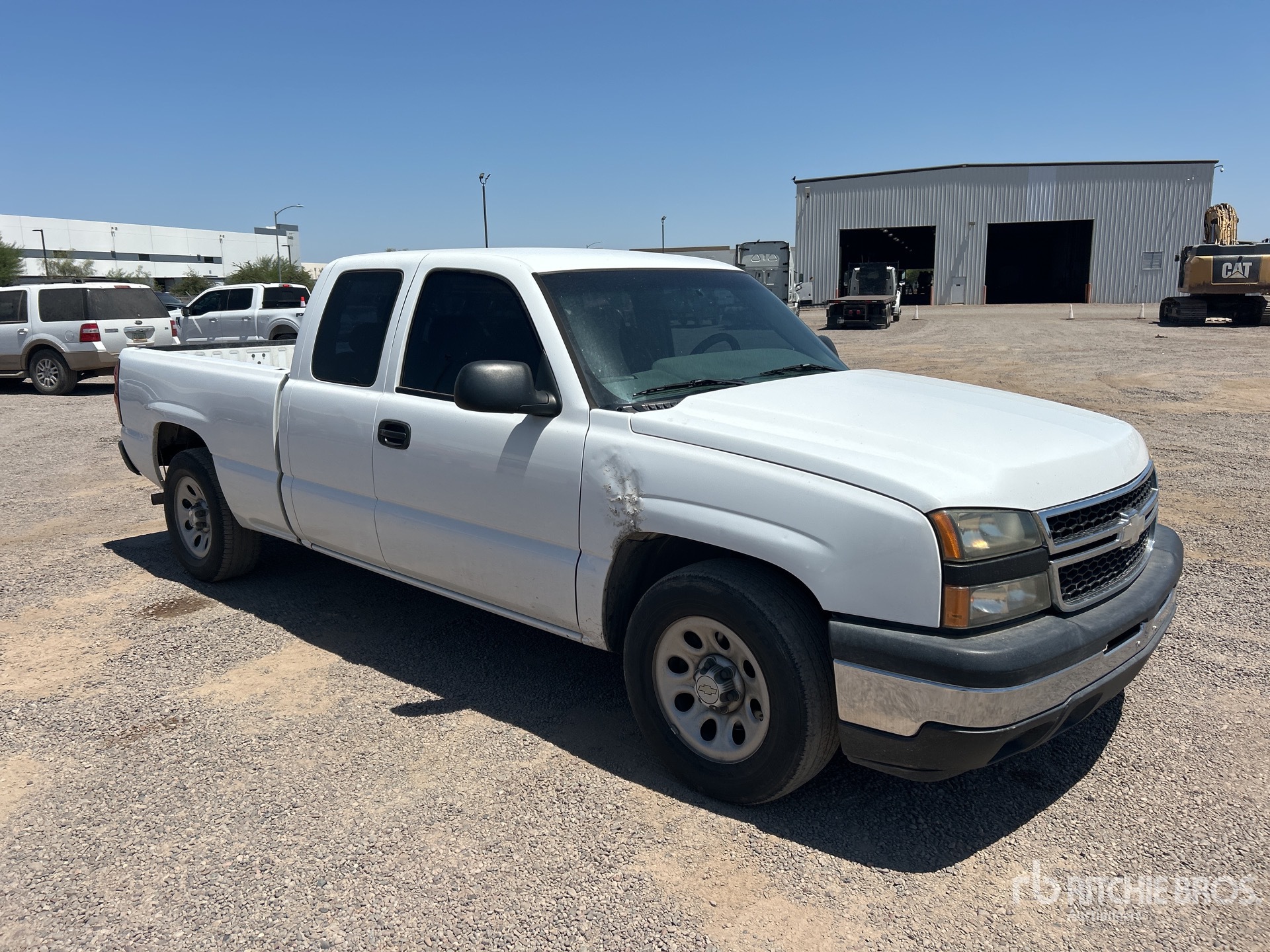 General Appearance with Picture, Right Front Corner