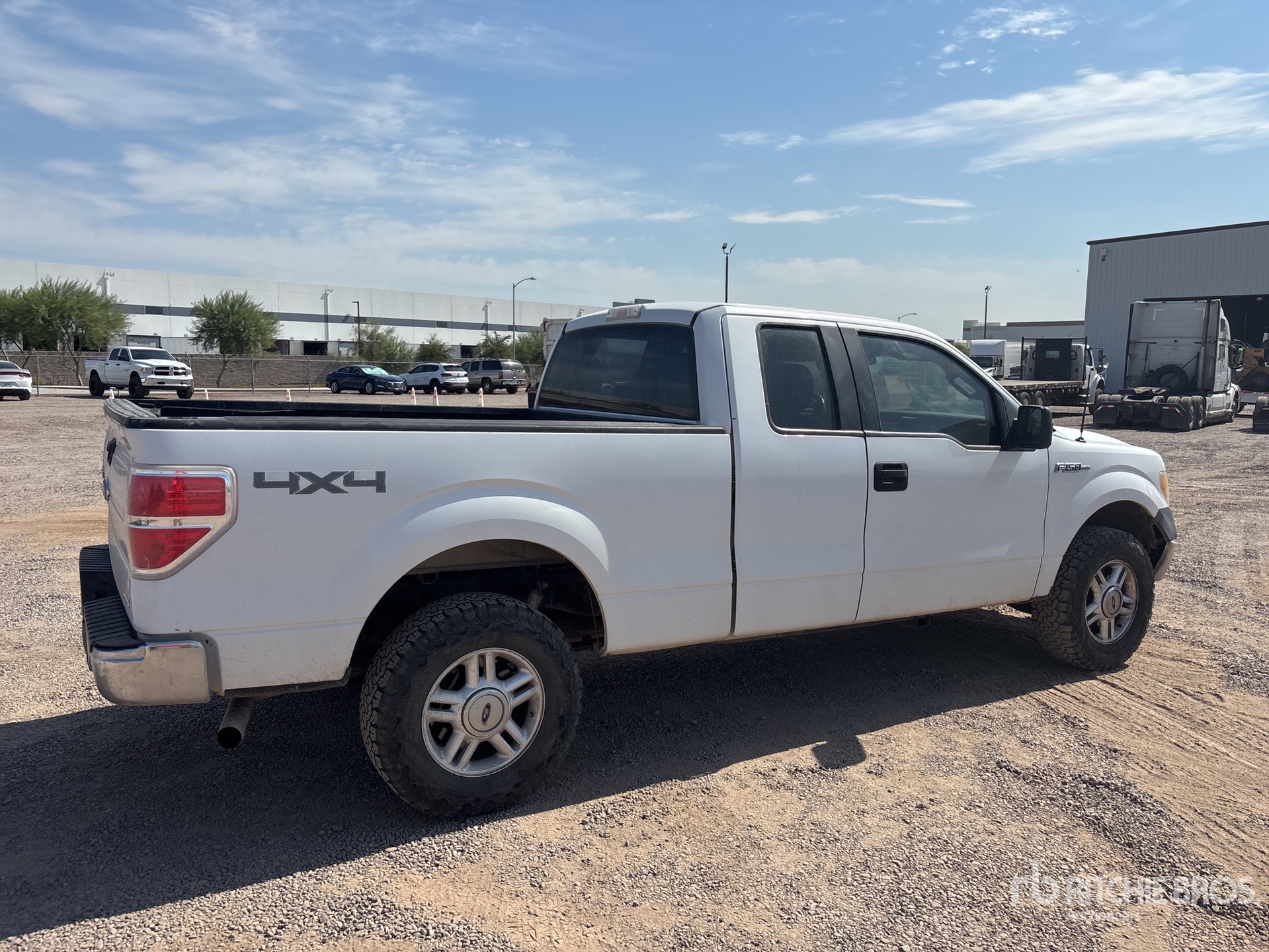 General Appearance with Picture, Right Rear Corner