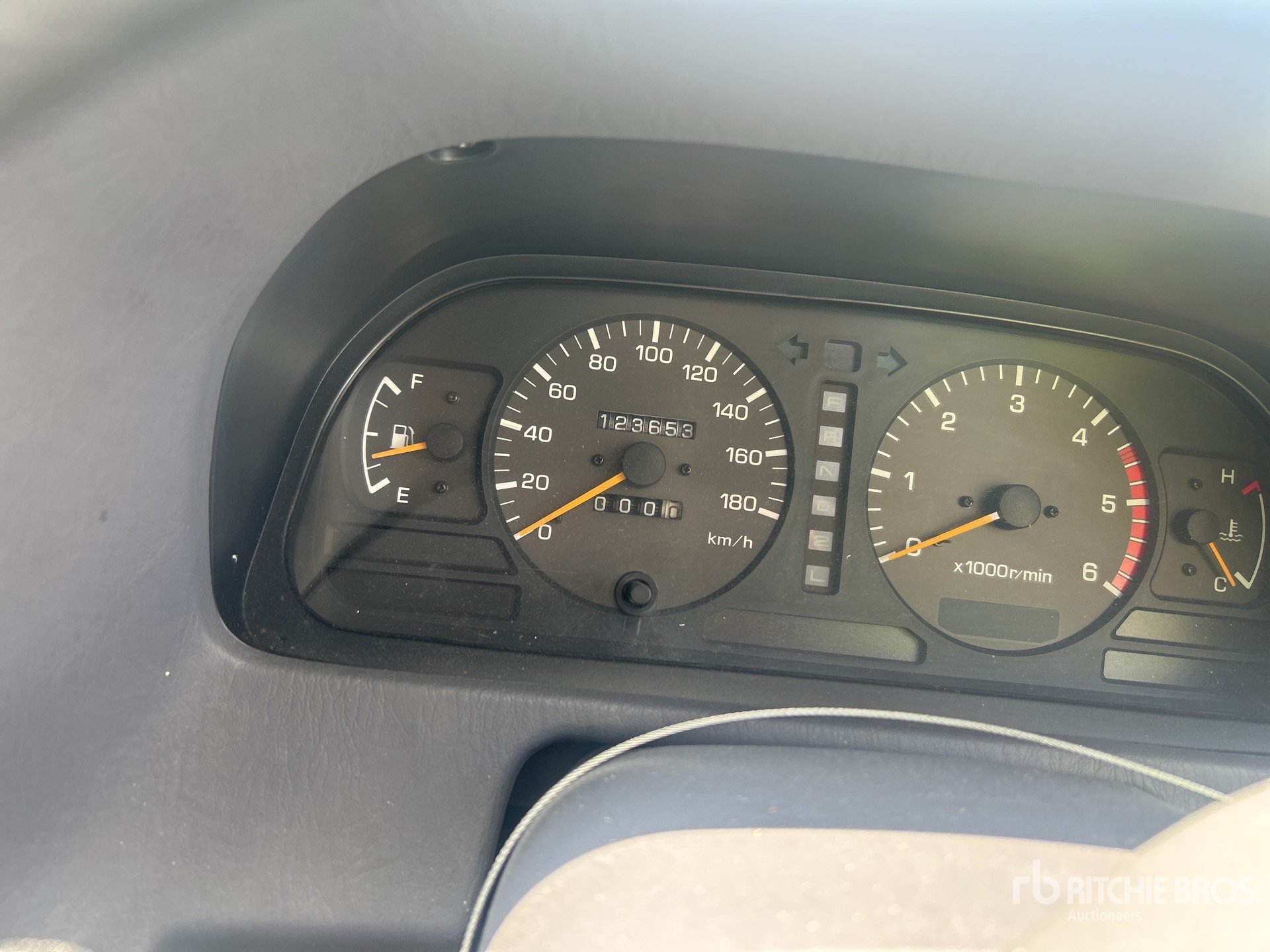 General Appearance with Hour Meter / Odometer