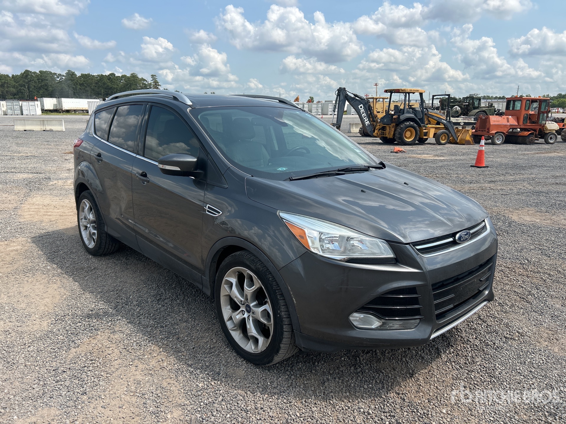 General Appearance with Picture, Right Front Corner