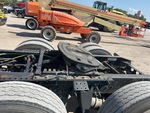 4 Underbody - Truck with 