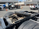4 Underbody - Truck with 