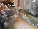 4 Underbody - Truck with 
