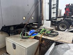 4 Underbody - Truck with 