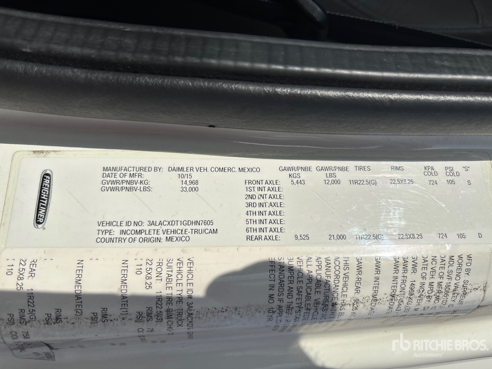 General Appearance with Serial Number / VIN