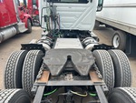 4 Underbody - Truck with 