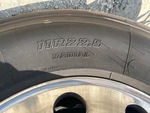 4 Underbody - Truck with 