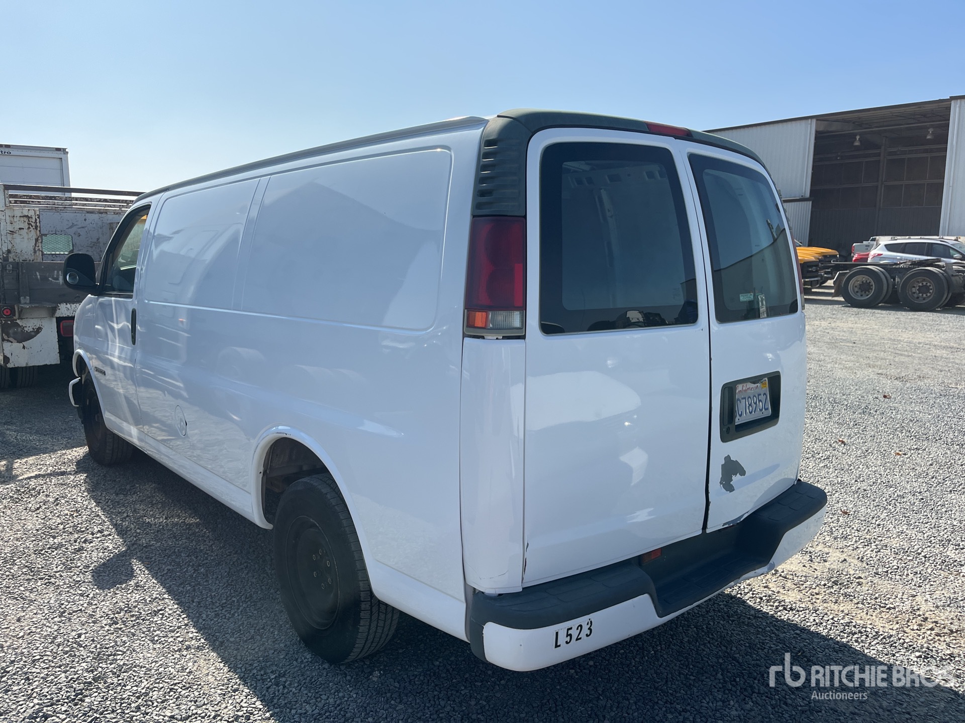 General Appearance with Picture, Left Rear Corner