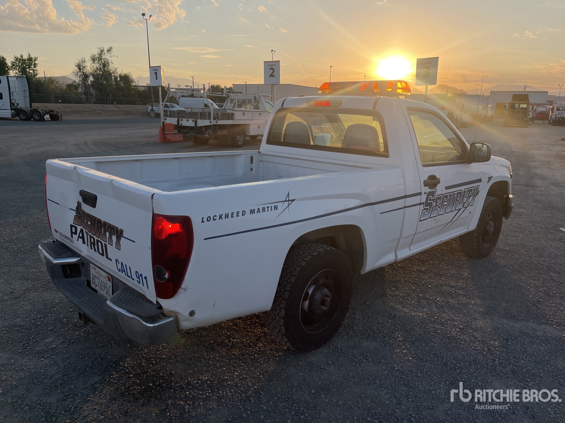 General Appearance with Picture, Right Rear Corner