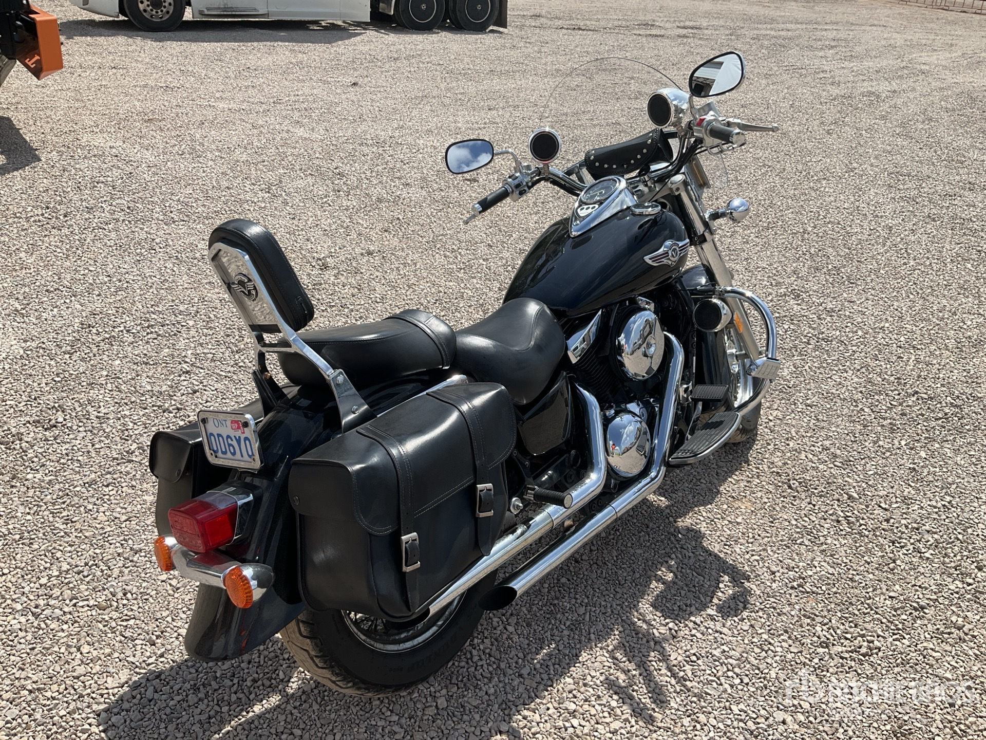 General Appearance with Picture, Left Rear Corner