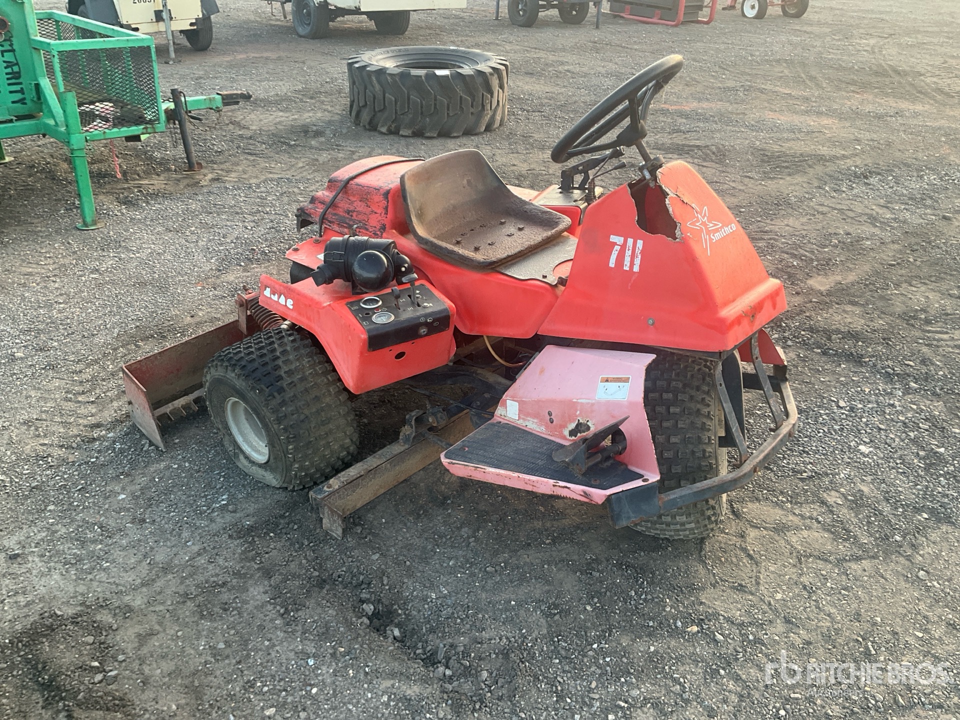 General Appearance with Picture, Right Front Corner