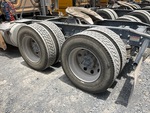 4 Underbody - Truck with 