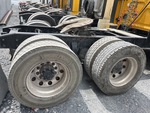 4 Underbody - Truck with 