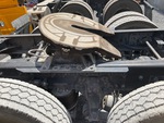 4 Underbody - Truck with 