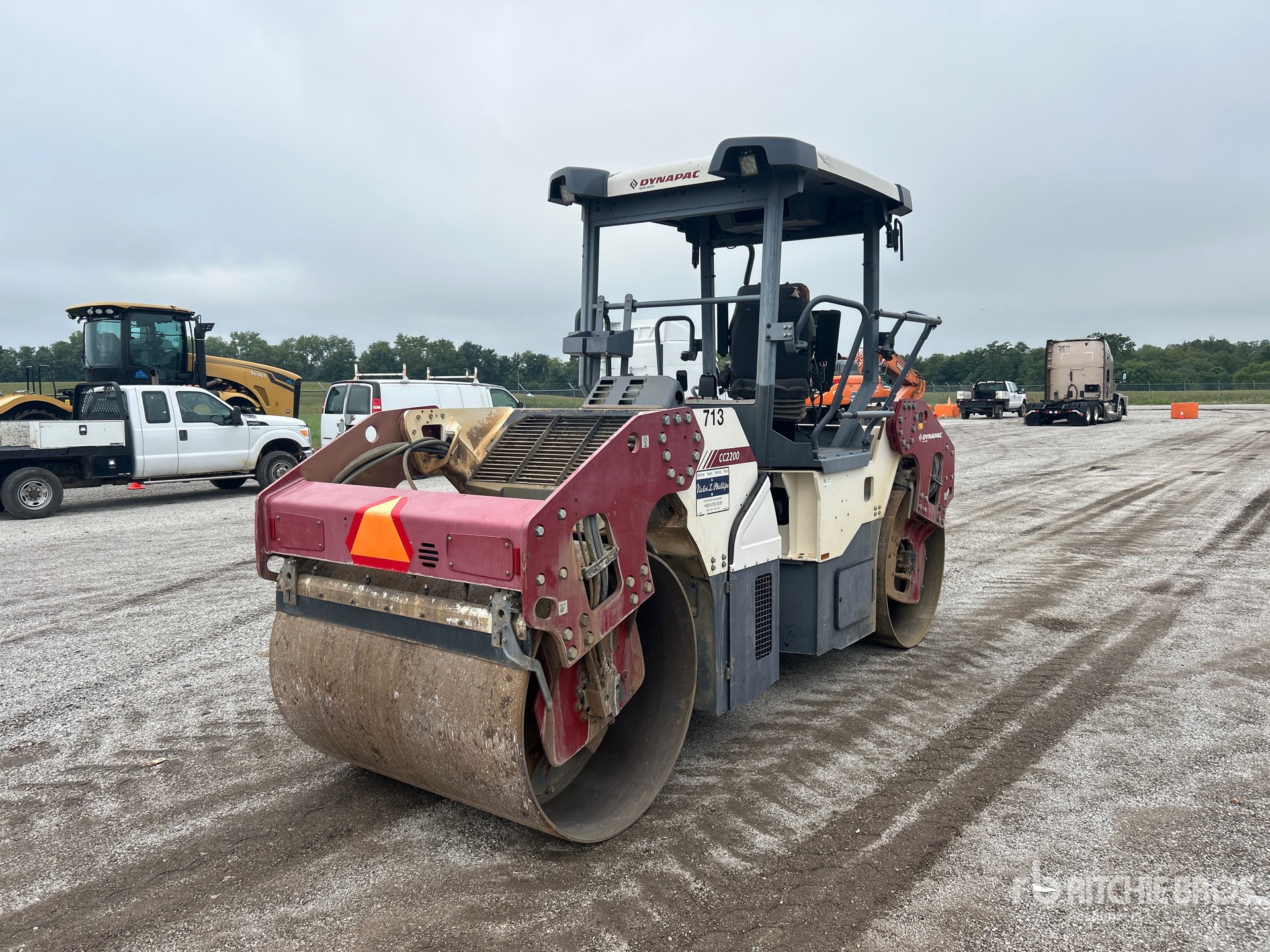 General Appearance with Picture, Right Rear Corner