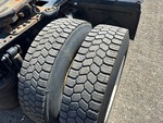 4 Underbody - Truck with 