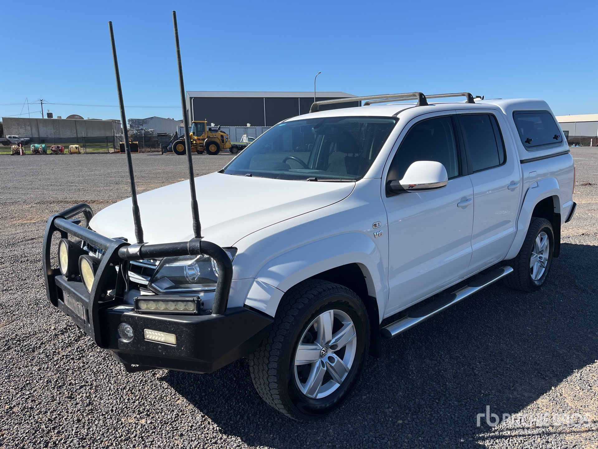 General Appearance with Picture, Right Front Corner