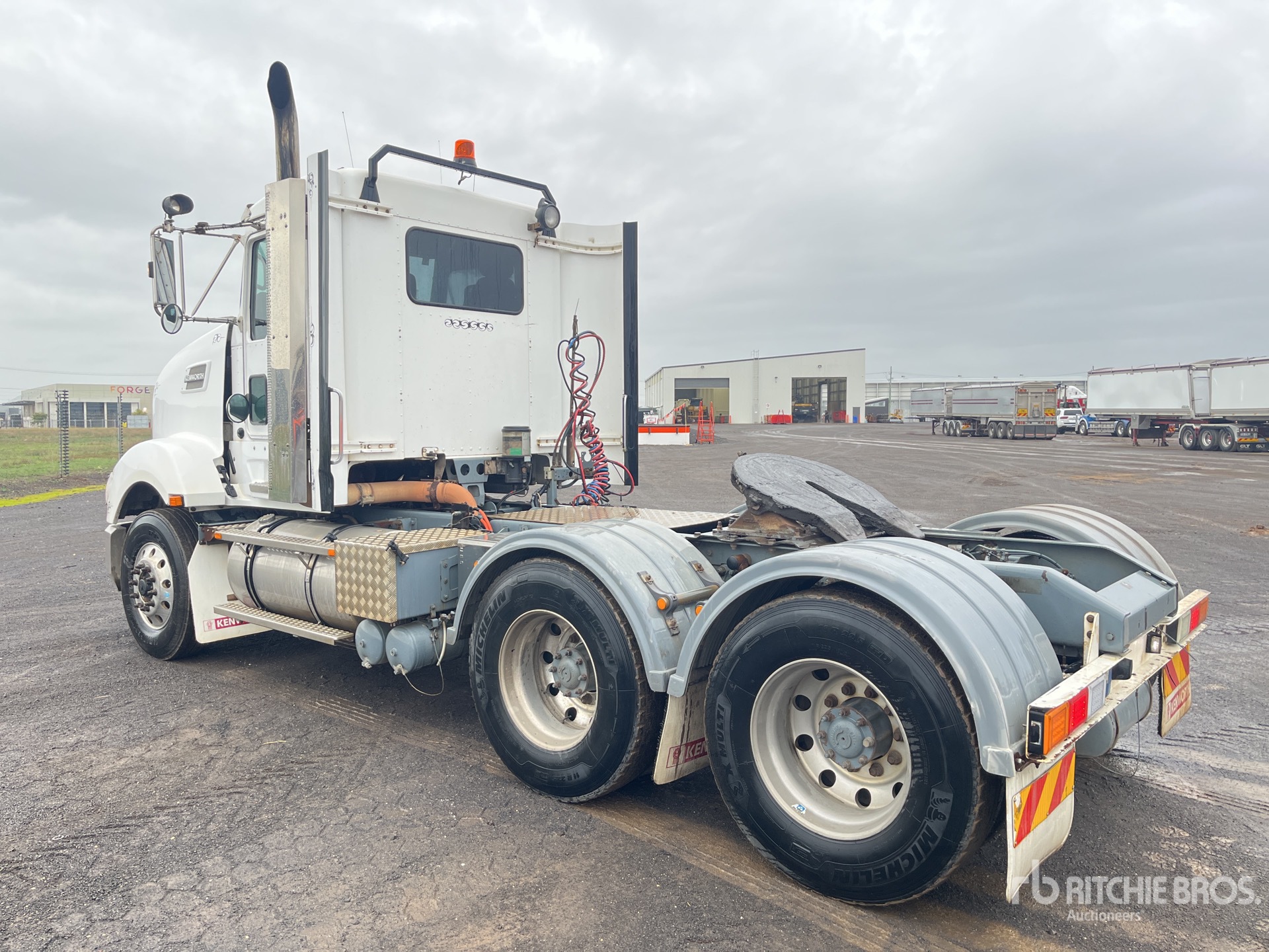 General Appearance with Picture, Right Rear Corner