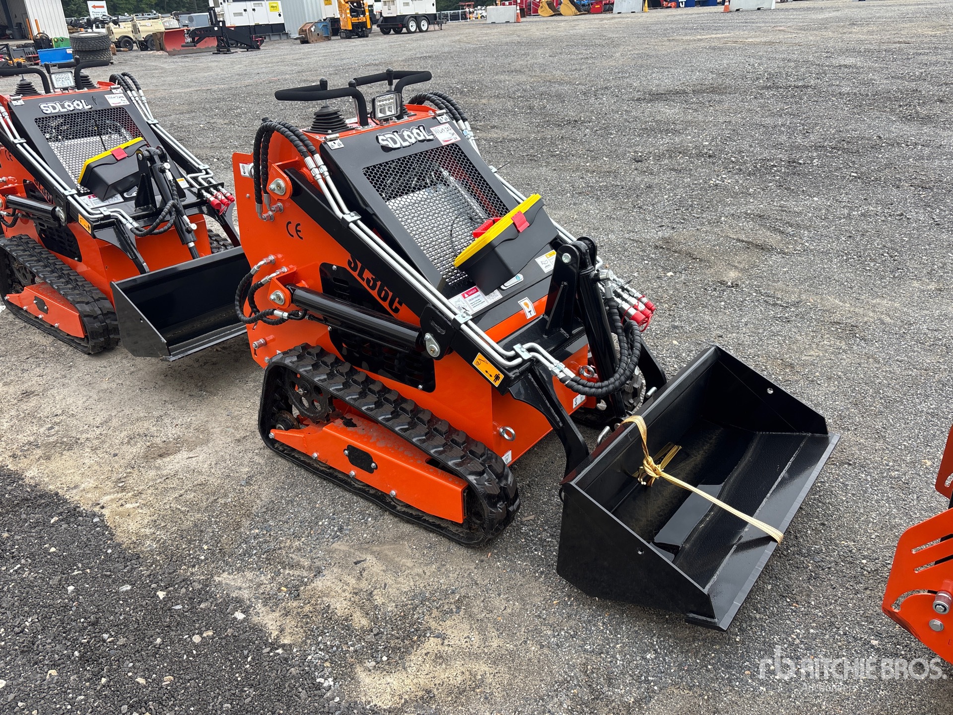 MINI CARGADOR SOBRE ORUGAS COMPACTO 2025 SDLOOL SL36C