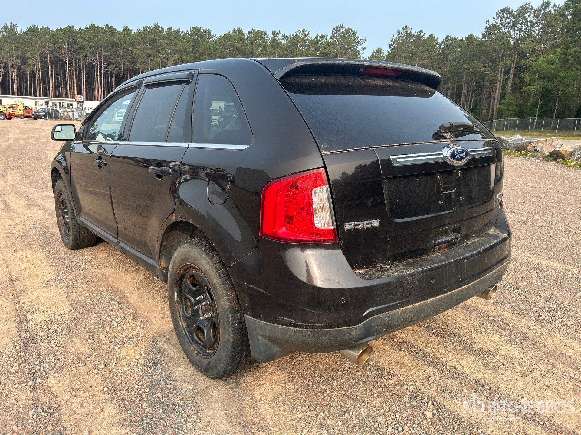General Appearance with Picture, Left Rear Corner