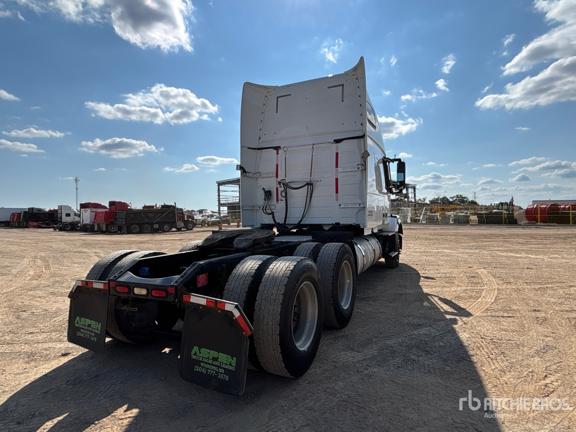 General Appearance with Imagen: esquina trasera derecha