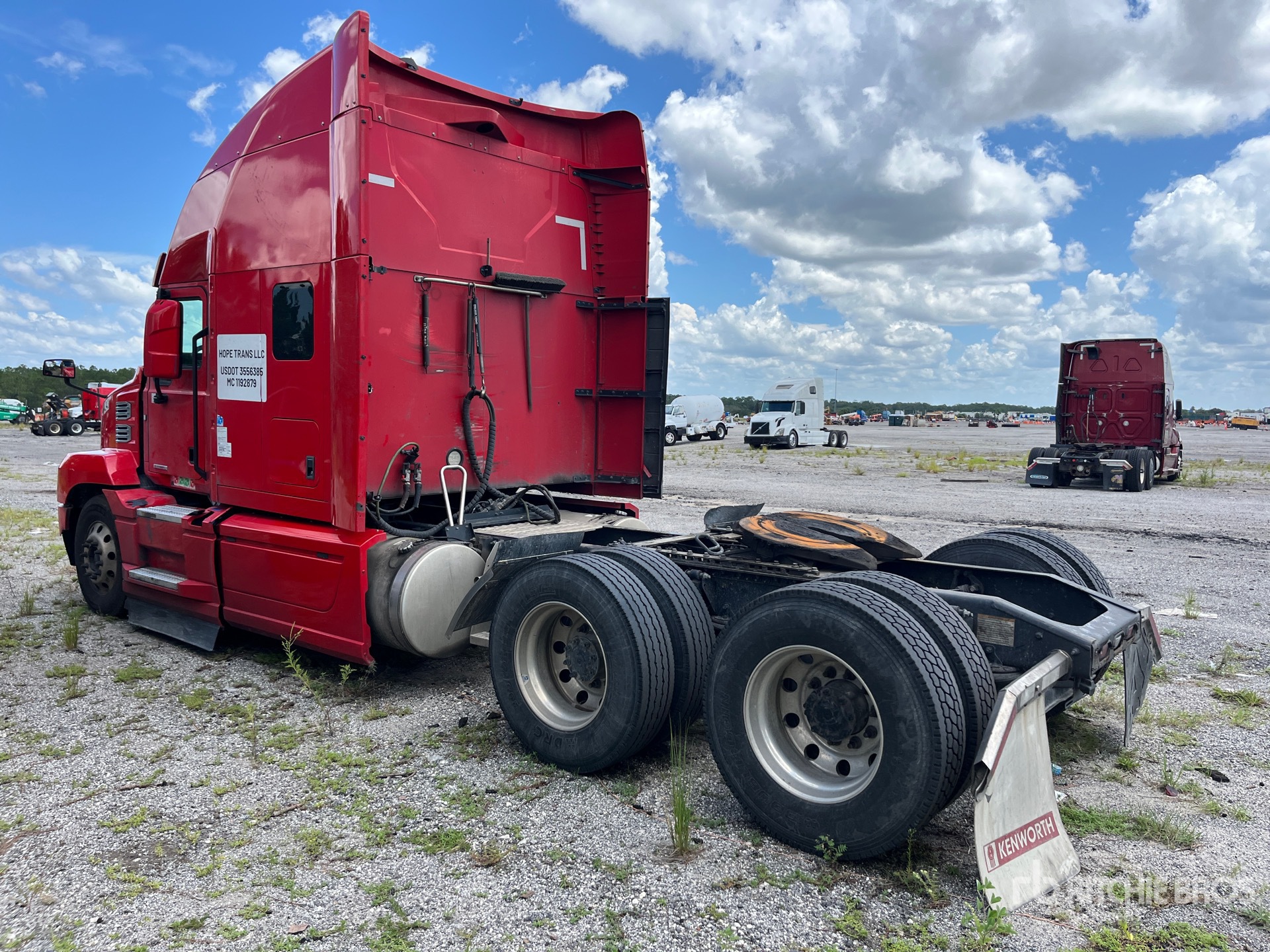 General Appearance with Picture, Left Rear Corner