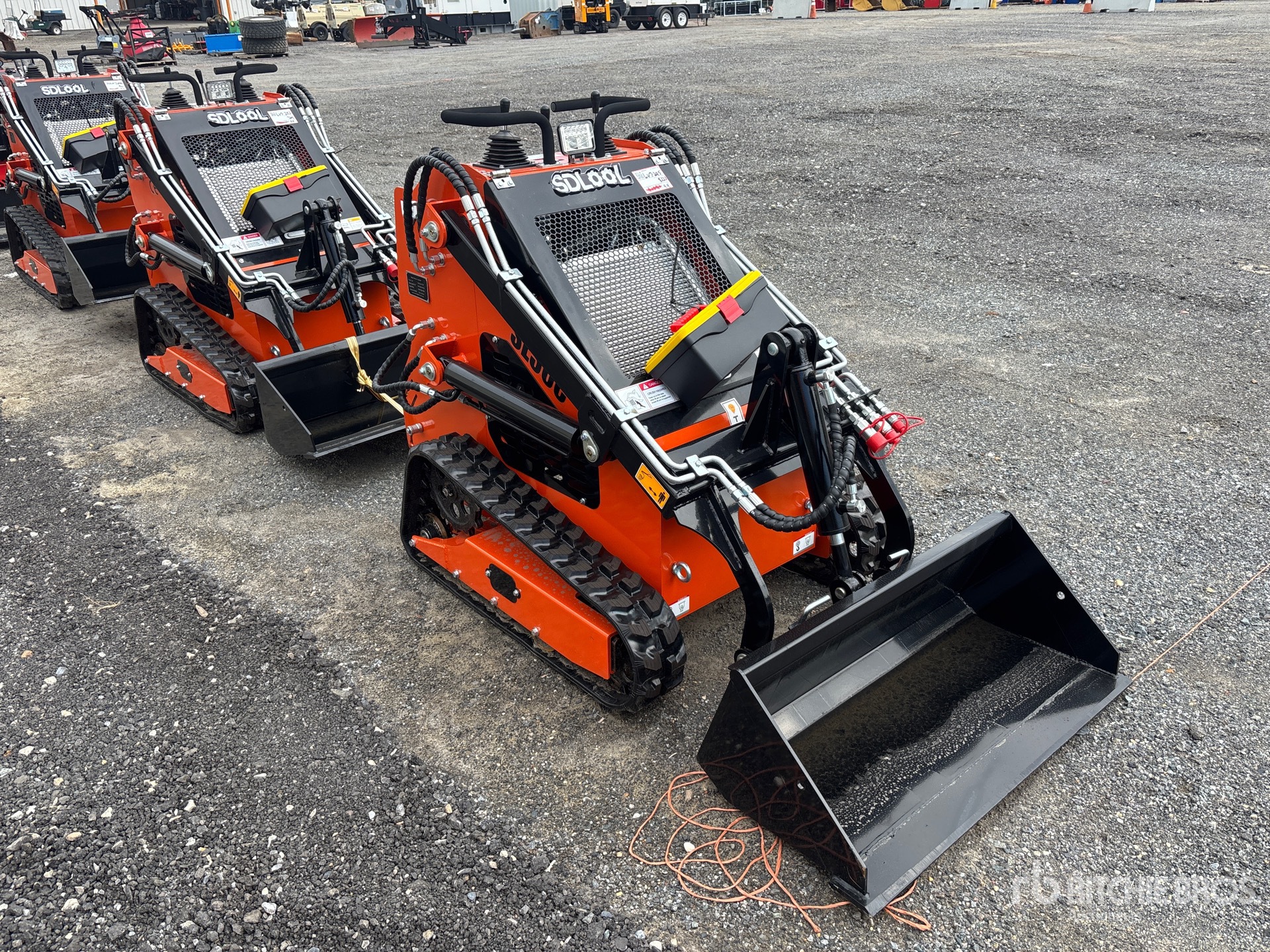 MINI CARGADOR SOBRE ORUGAS COMPACTO 2025 SDLOOL SL36C