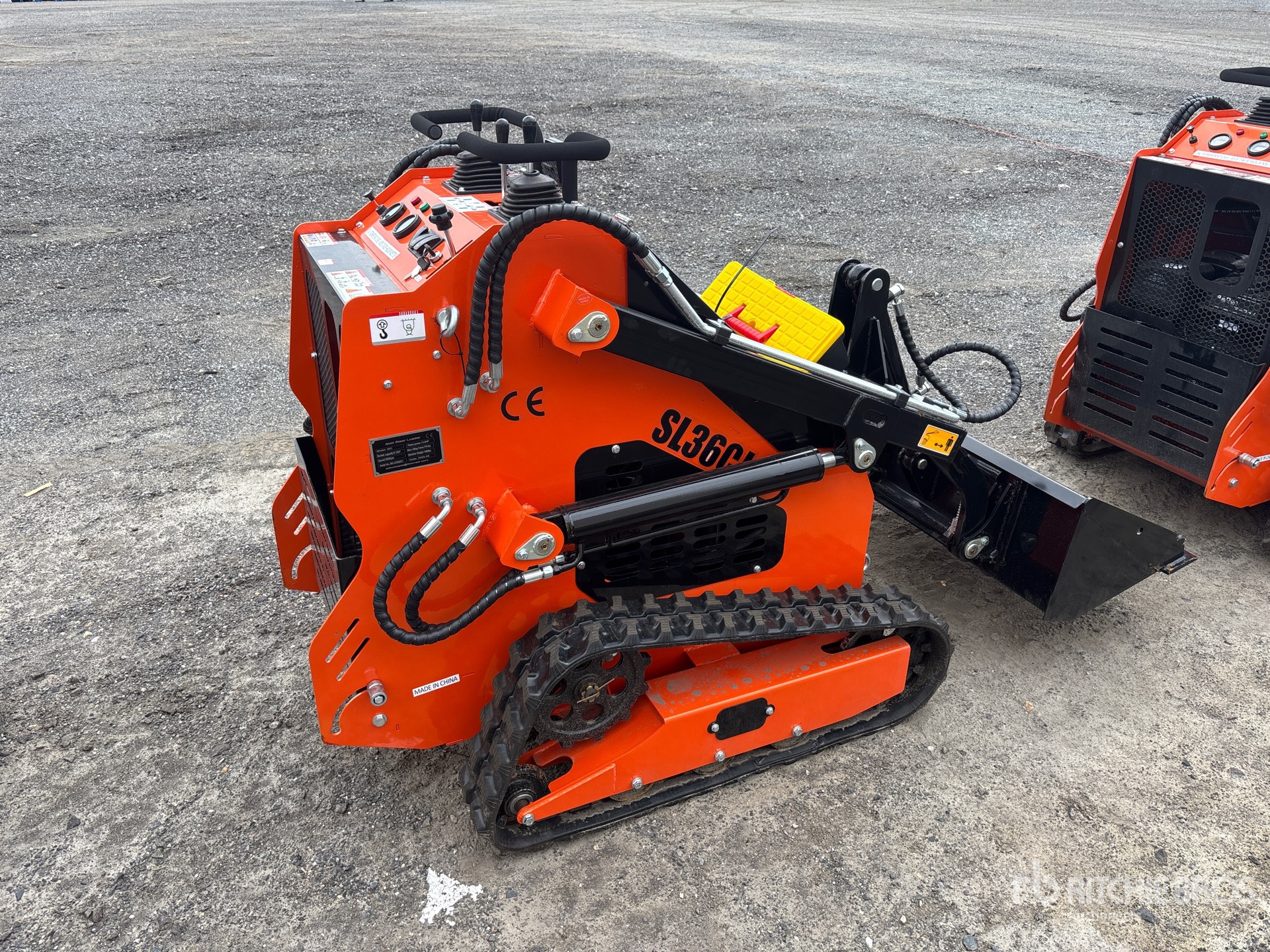 MINI CARGADOR SOBRE ORUGAS COMPACTO 2025 SDLOOL SL36C