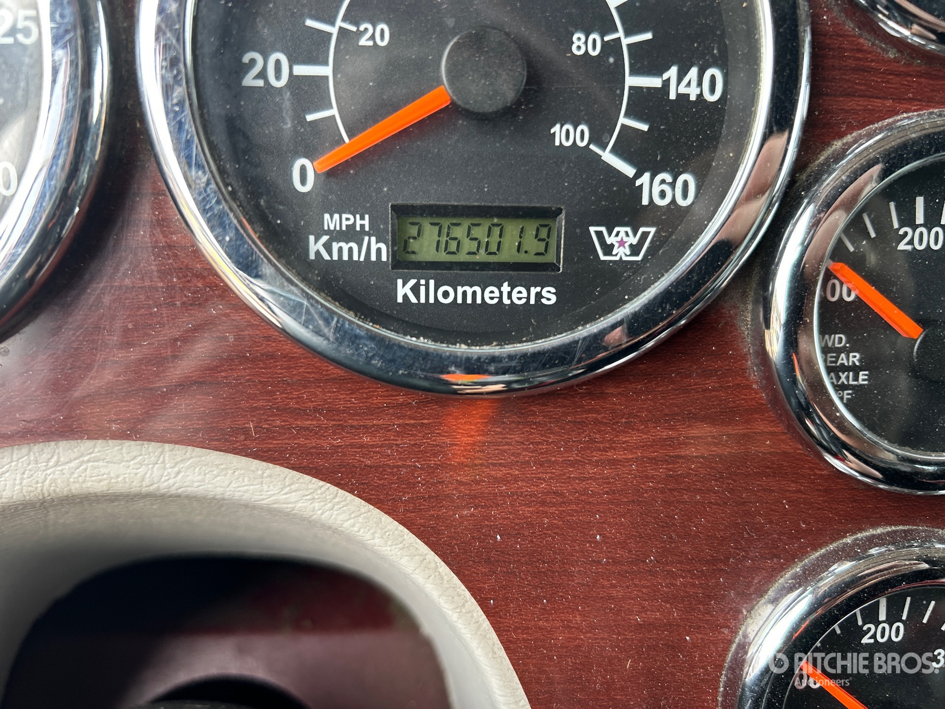 General Appearance with Hour Meter / Odometer