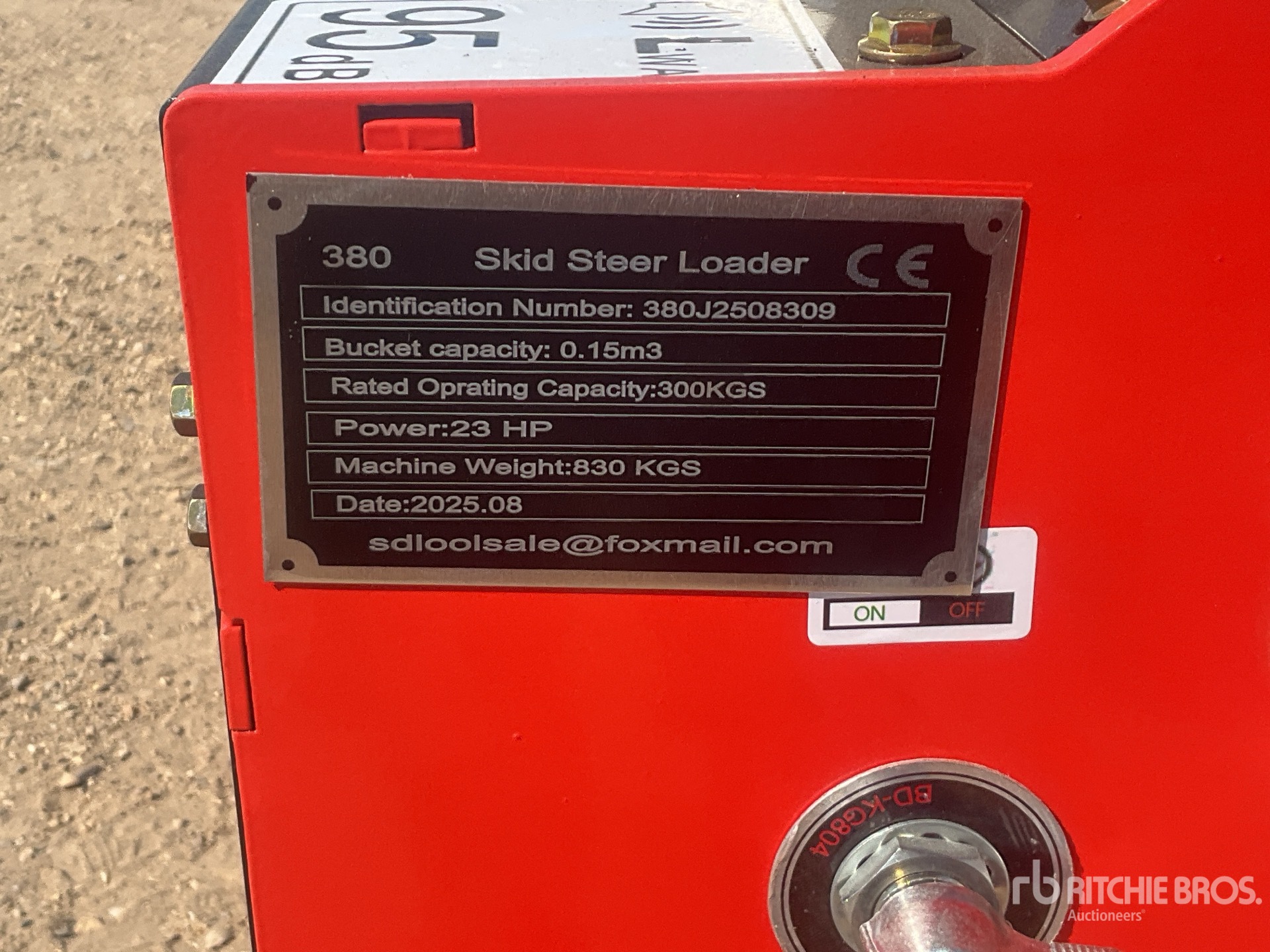 MINI CARGADOR SOBRE ORUGAS COMPACTO 2025 SDLOOL SL380R