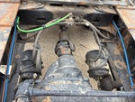 4 Underbody - Truck with 