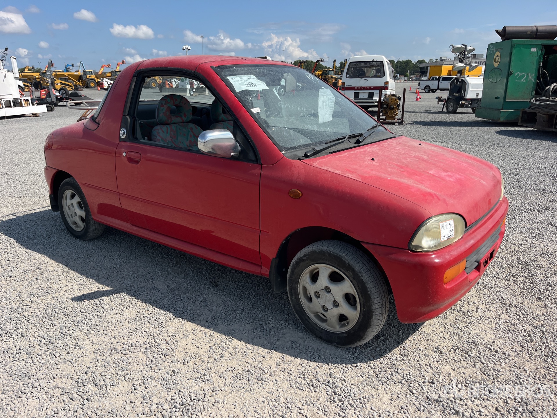 General Appearance with Picture, Right Front Corner