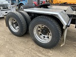 4 Underbody - Truck with 