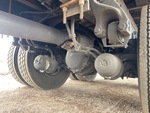 Underbody with Center Drive Axle